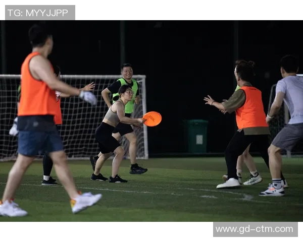 聚焦飞盘：深圳飞盘队的团队协作话题