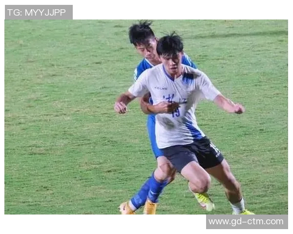 足球焦点：重庆足球队的心理素质探讨